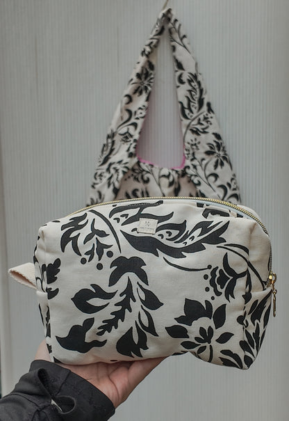 Cosmetic bag